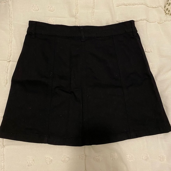 Forever 21 | Skirt | Size: 27 | Colour: Black | - Picture 2 of 4